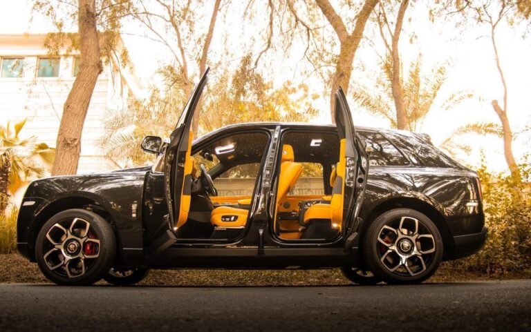 rolls royce cullinan hire