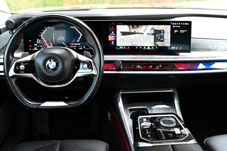 BMW 7 Series Luxury Interior Dubai