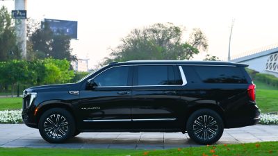 GMC Yukon chauffeur service in Dubai